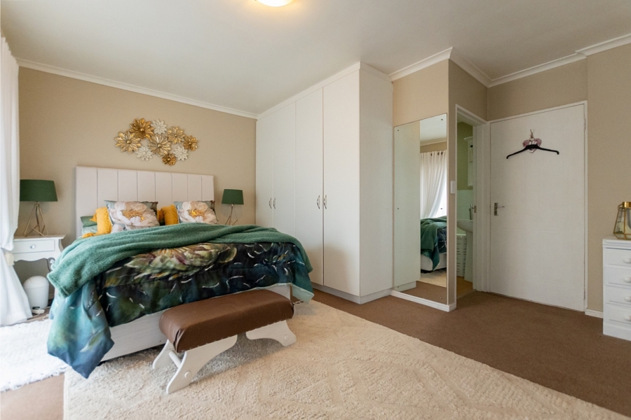 3 Bedroom Property for Sale in Waterfront Western Cape
